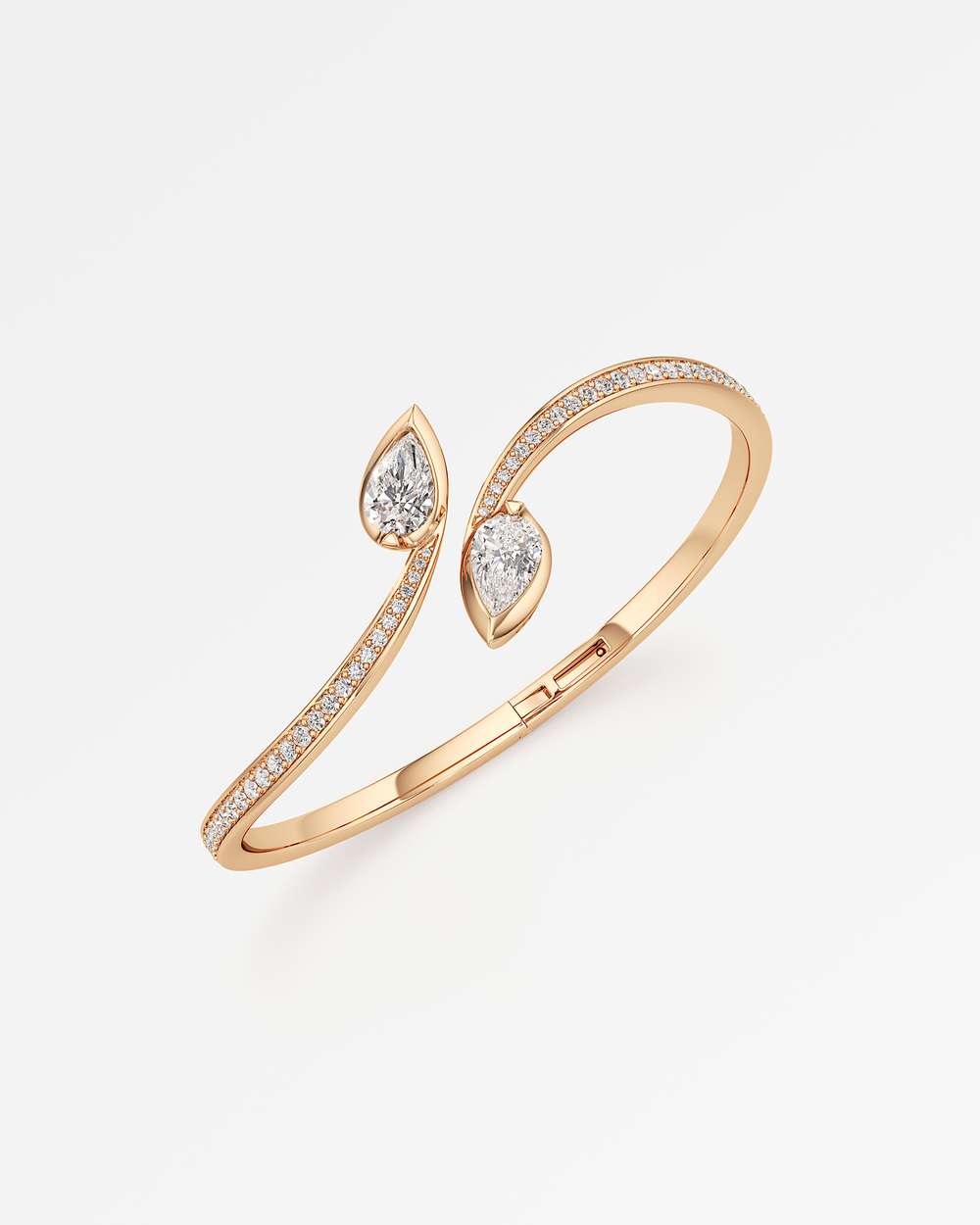 Serelle Diamond Bangle