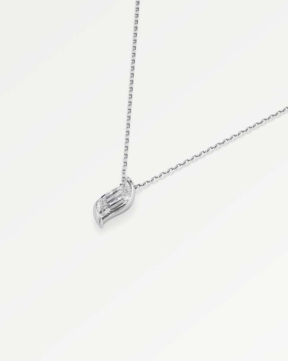 Faléa Diamond Pendant