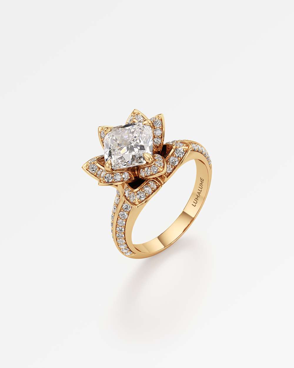 Emara Diamond Engagement Ring