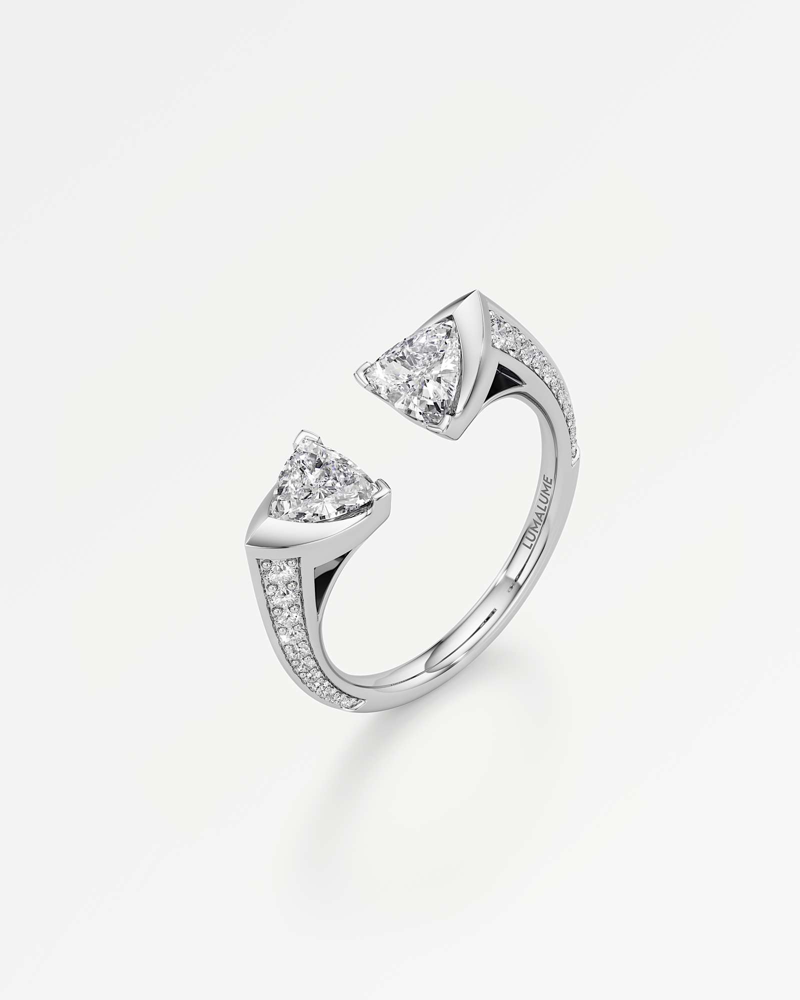 Skaro Diamond Ring