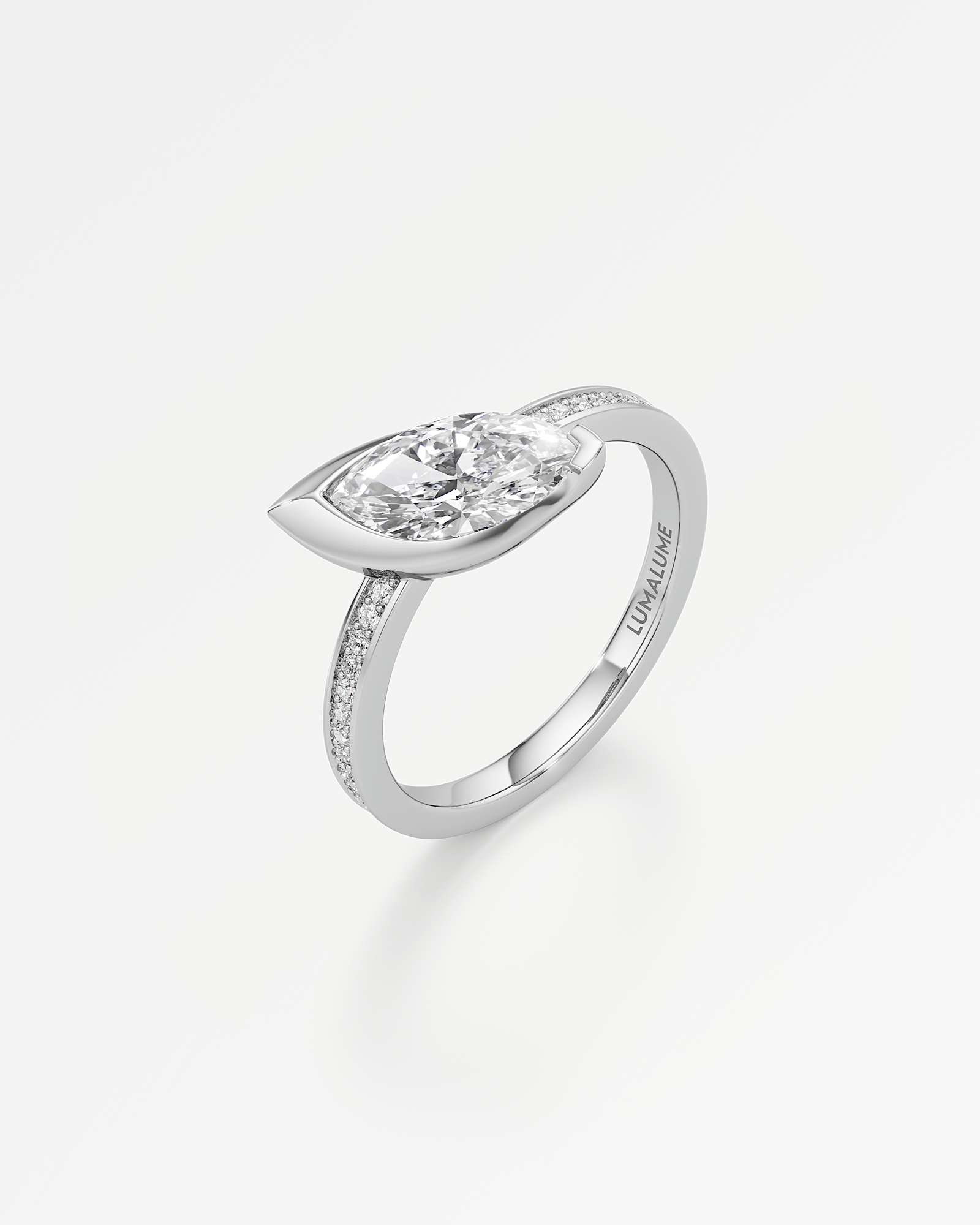Apixa Pavé Diamond Ring