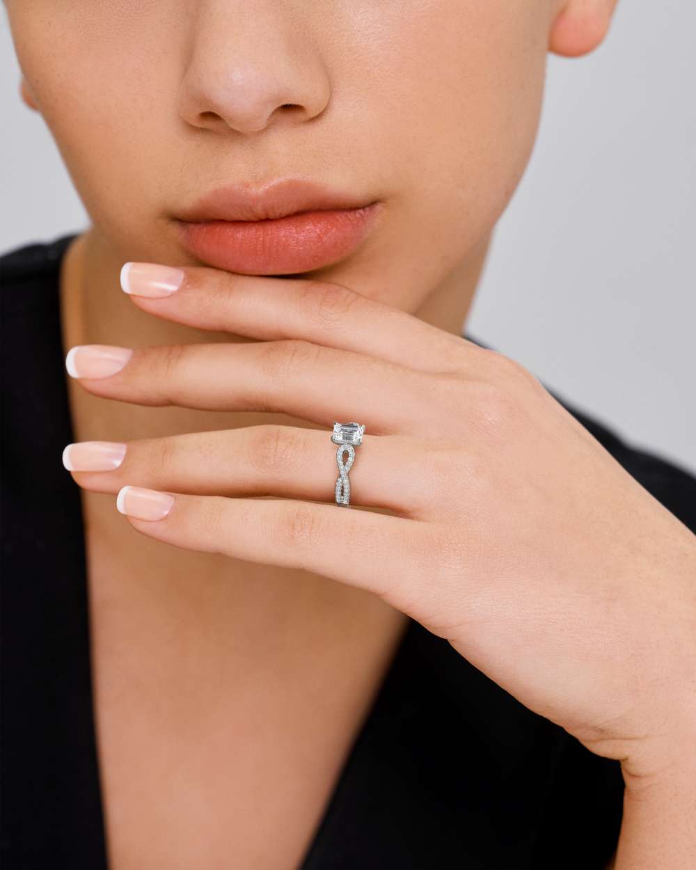 Alessia Solitaire Diamond Engagement Ring
